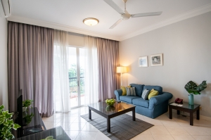 1BR_living 03