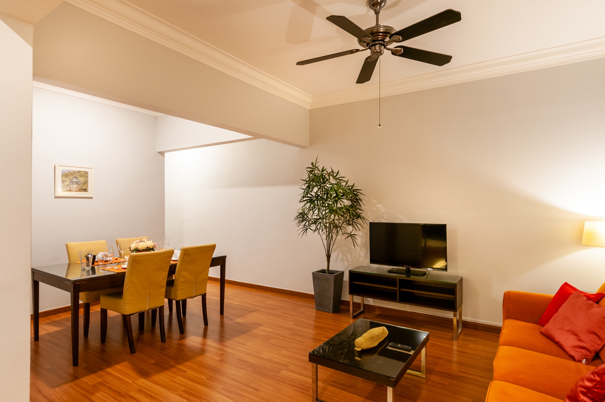 2BR_living 06